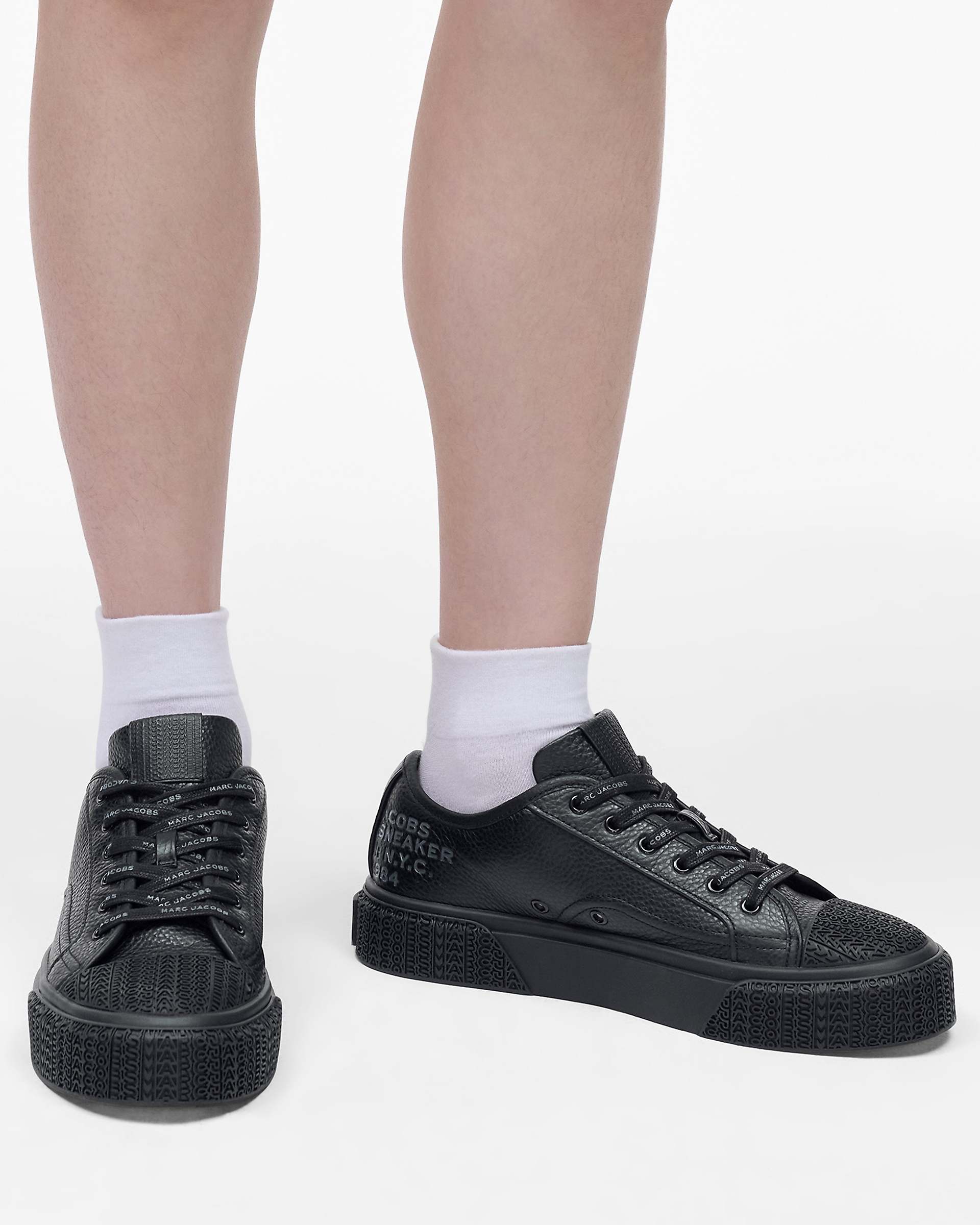 The Leather Sneaker - Black