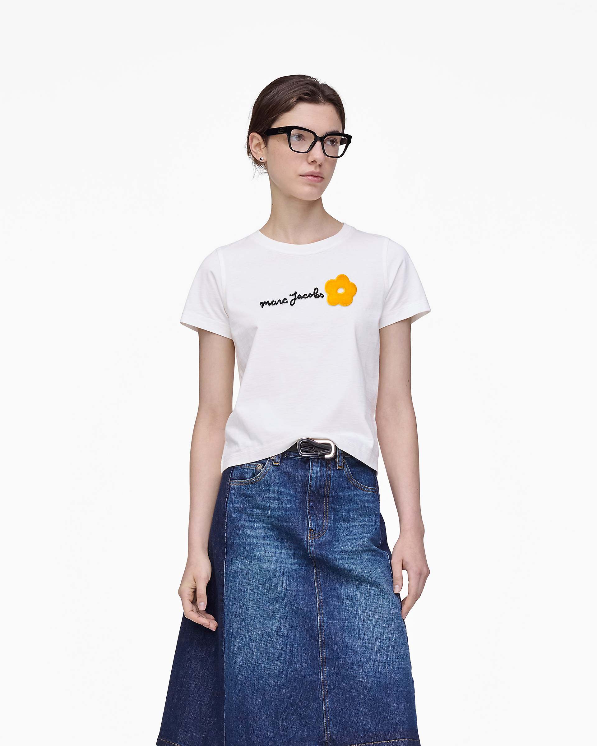 Daisy Logo Slim Tee - White