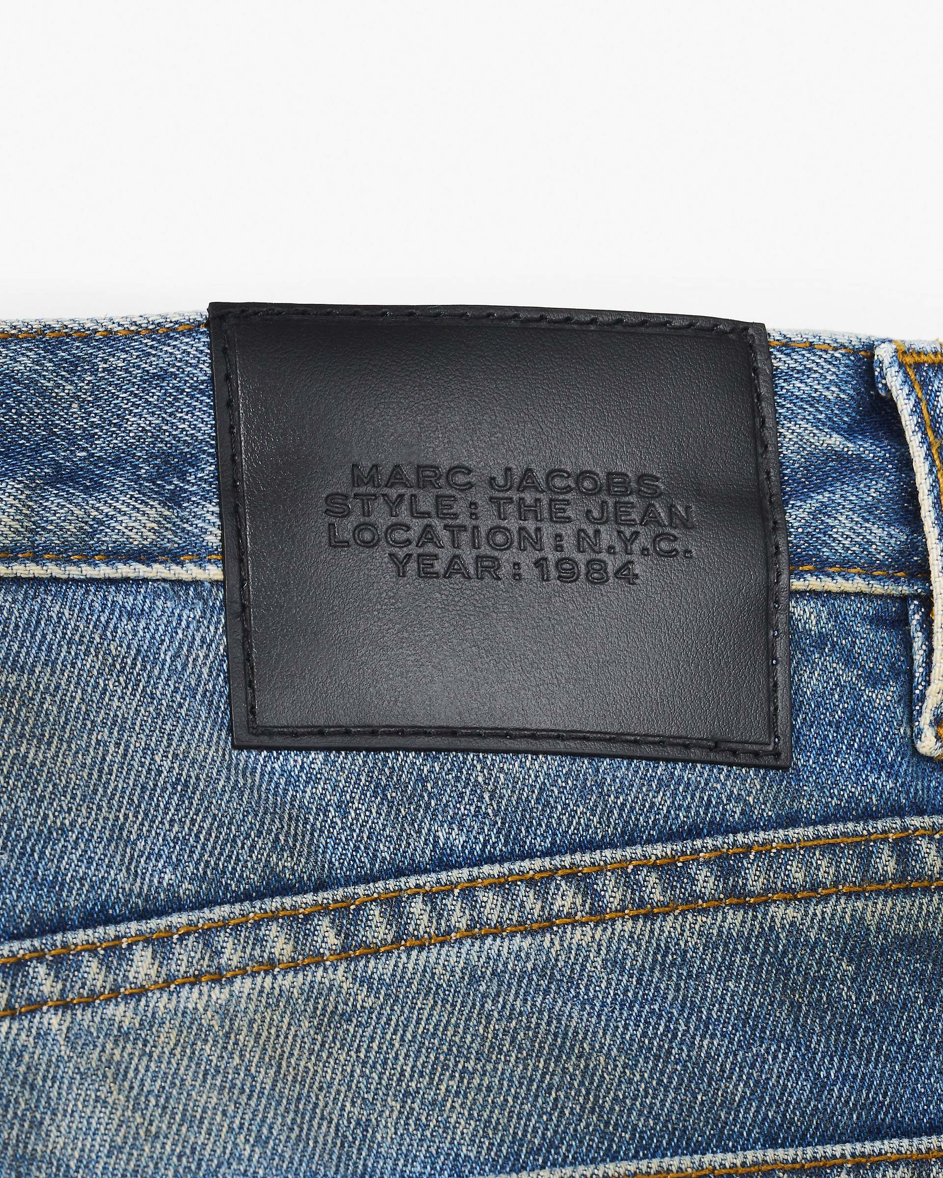 The Washed Jean - Medium Wash Indigo