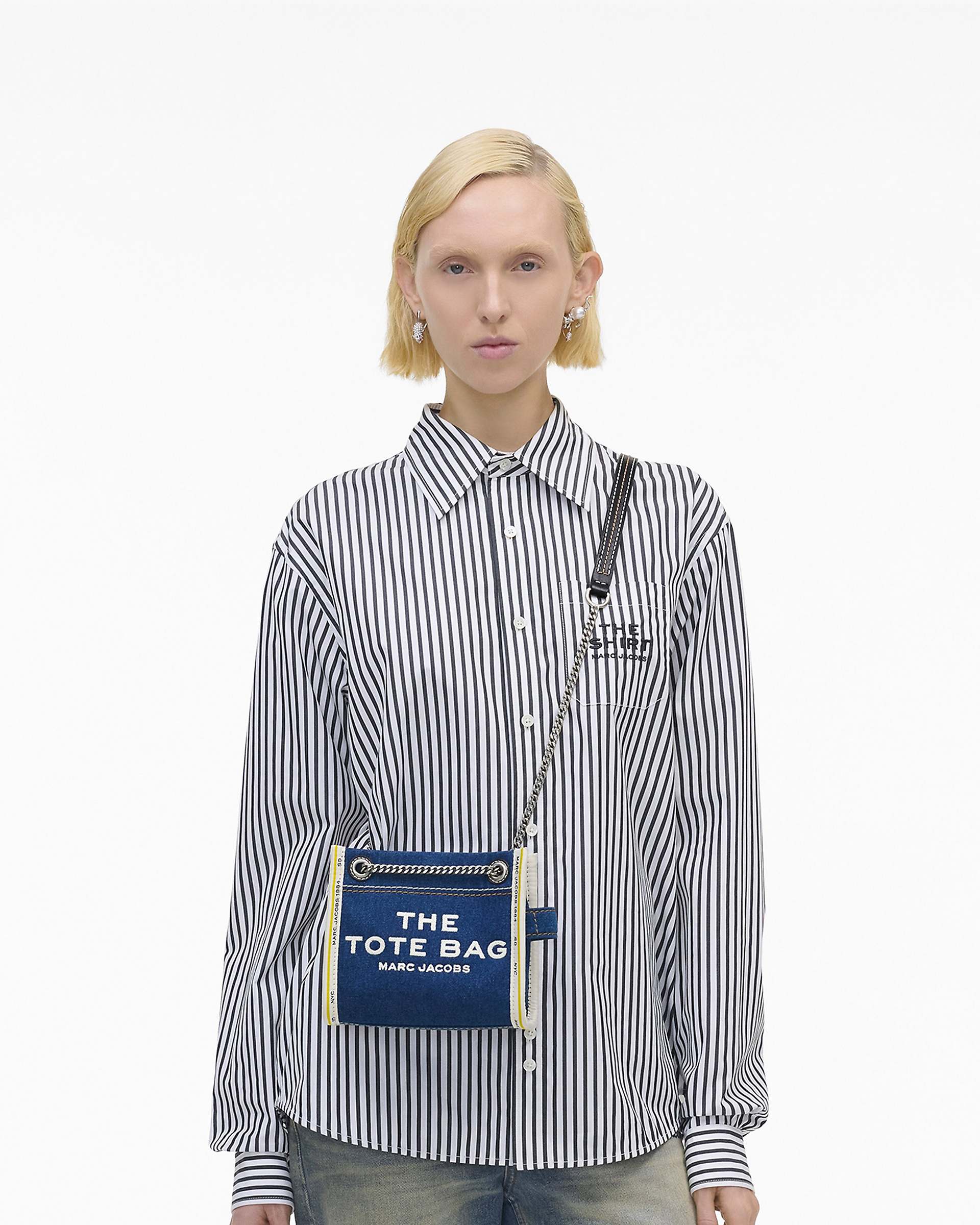 The Denim Chain Crossbody Tote Bag - Dark Wash