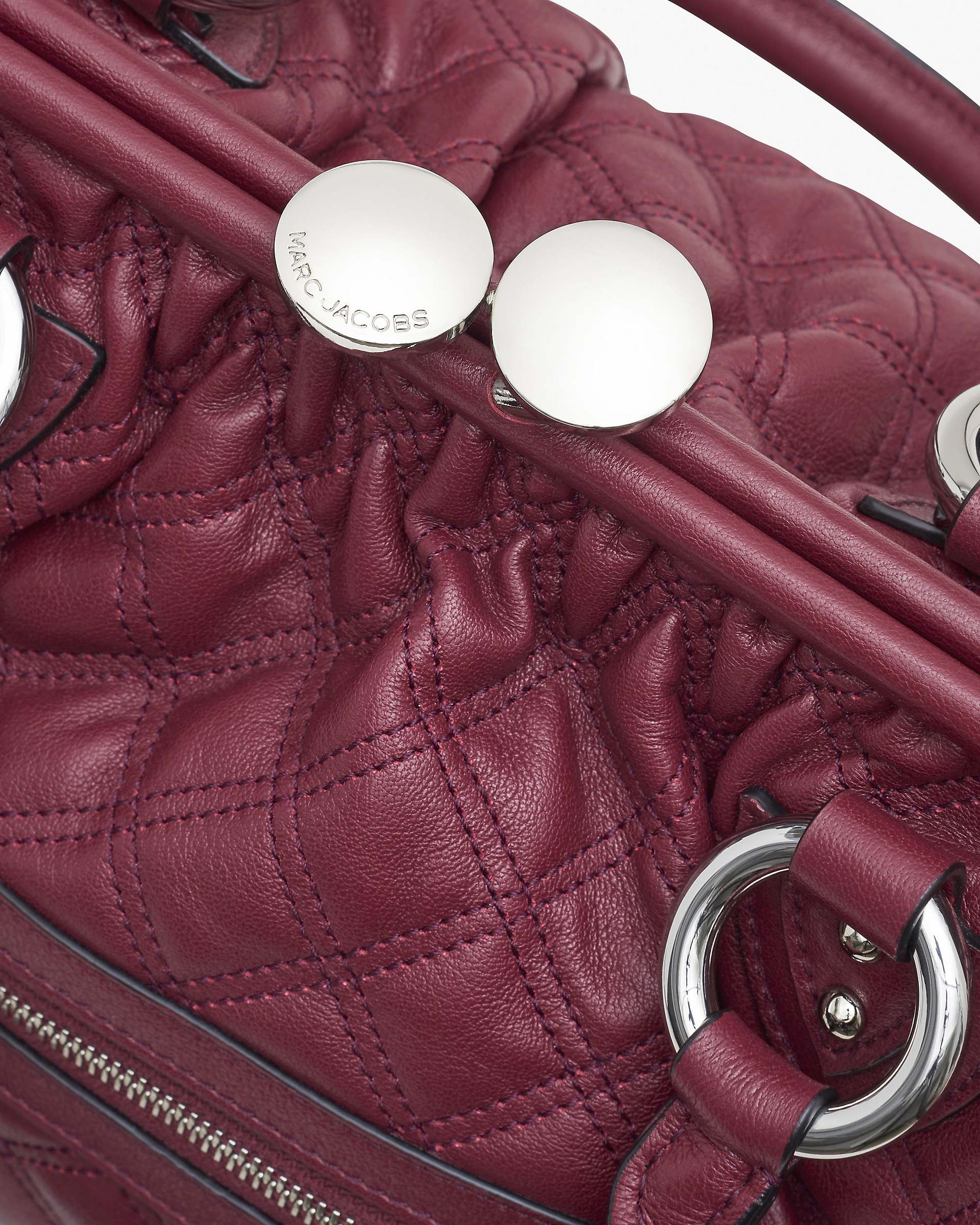 Re-Edition Quilted Leather Stam Bag - Cherry