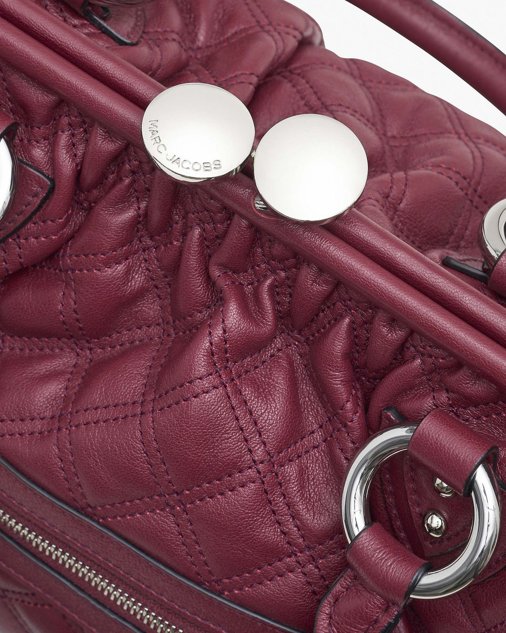 Re-Edition Quilted Leather Stam Bag - Cherry