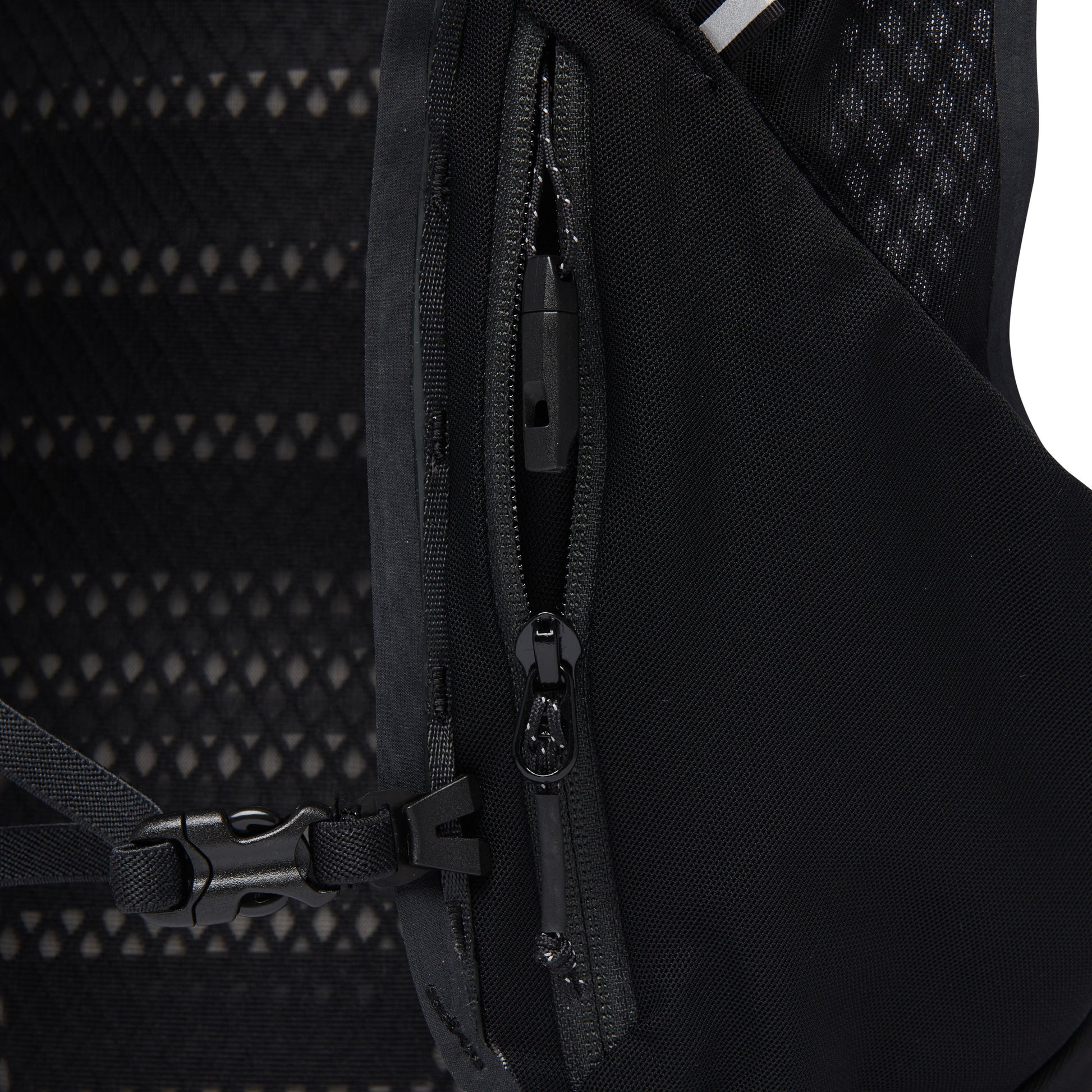 Black Diamond Distance 15 Backpack - Past Season