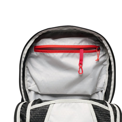Black Diamond Women's Pursuit 25 Backpack