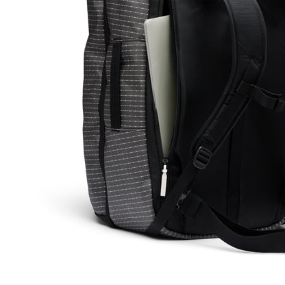 Black Diamond Stonehauler 40 L Travel Pack