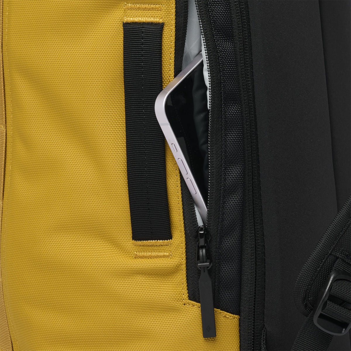Black Diamond Street Creek 30 RT Backpack