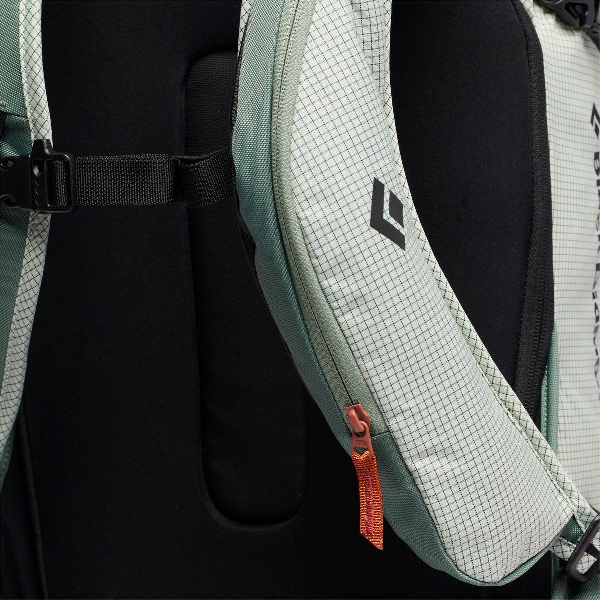 Black Diamond Dawn Patrol 32 Backpack